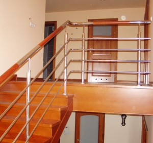 balustrady nierdzewne