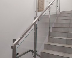 Balustrady szklane