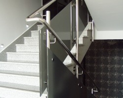 Balustrady szklane