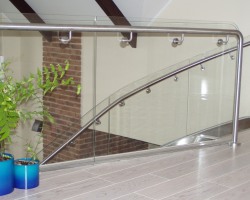 Balustrady szklane