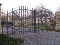 OGRODZENIA METALOPLASTYKA