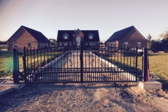 OGRODZENIA METALOPLASTYKA