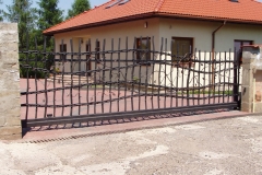 OGRODZENIA METALOPLASTYKA