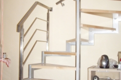 schody metalowo drewniane