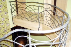 schody z metaloplastyką