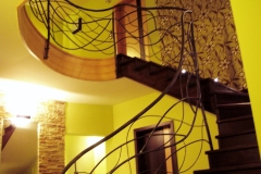 schody z metaloplastyką